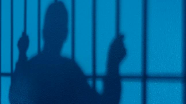 Teacher arrested after paying schoolboy for oral sex | Closer