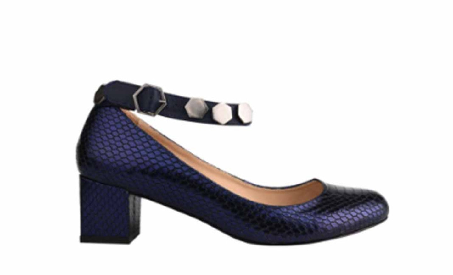 10 hot shoes 4
