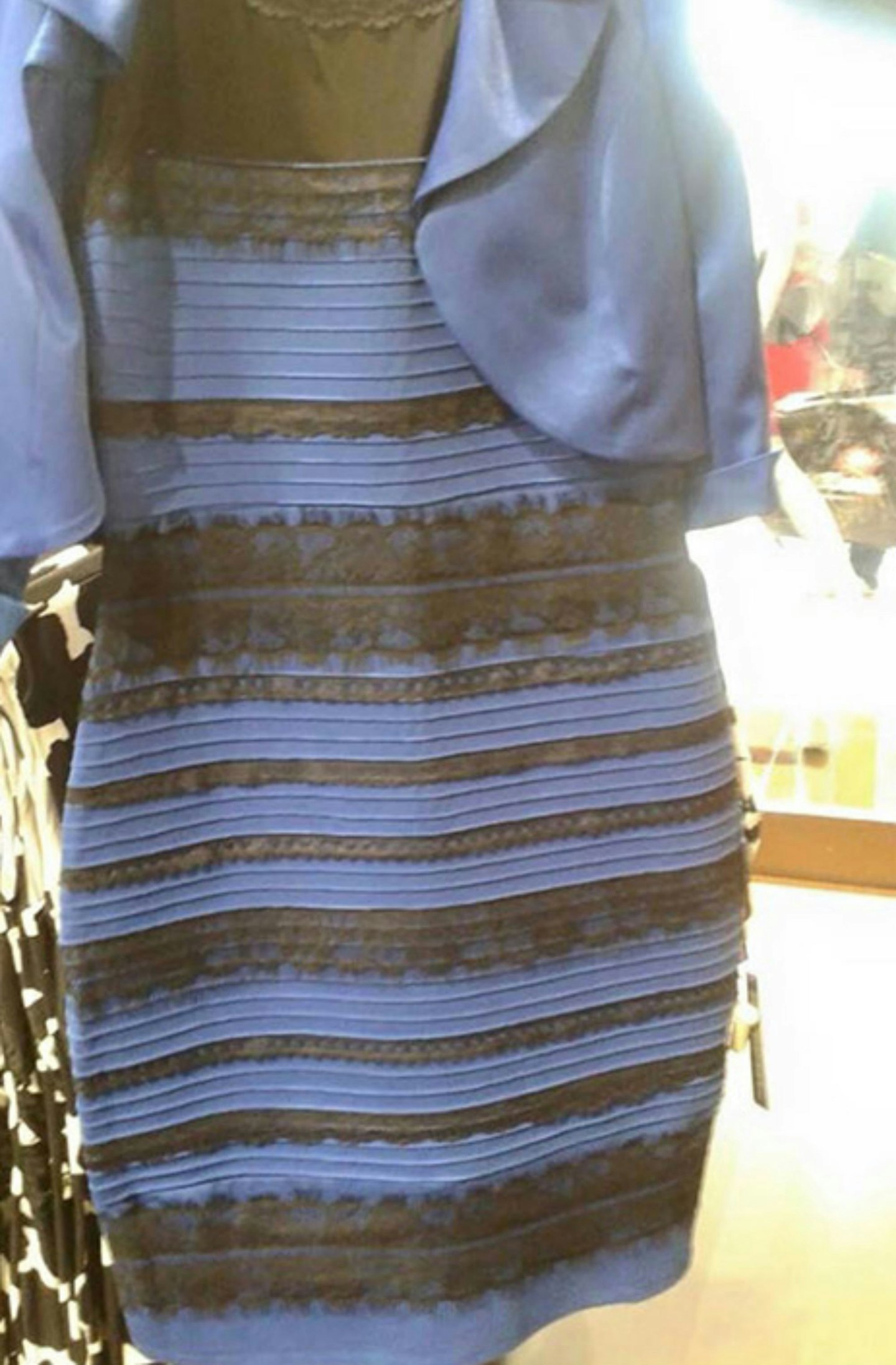 the-dress-blue-black-white-gold