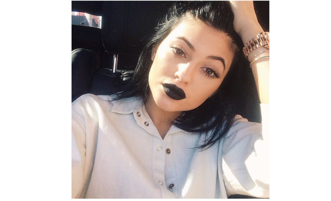 kylie jenner in black lipstick