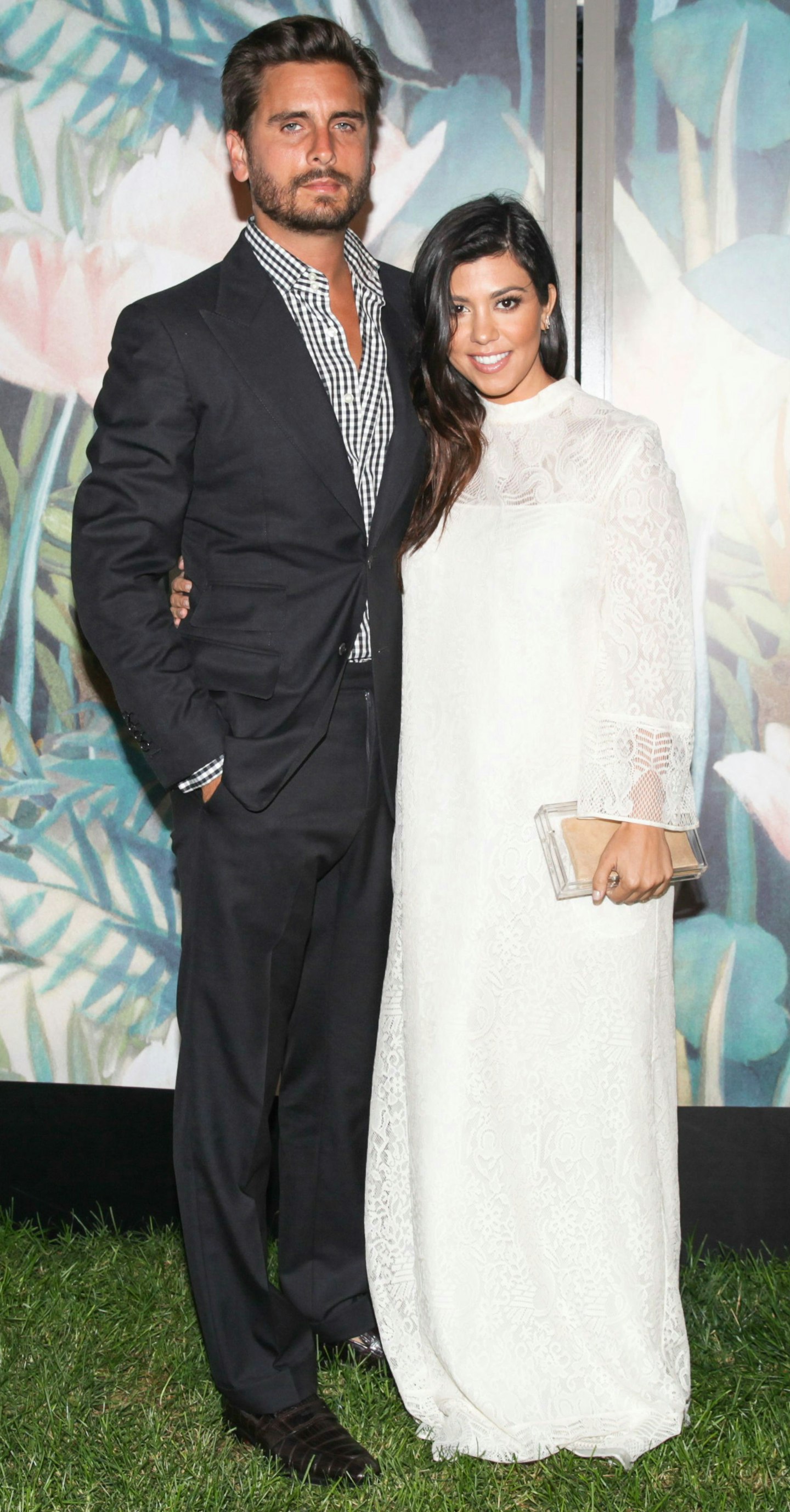 He's not supposed to be outside, Kourtney!