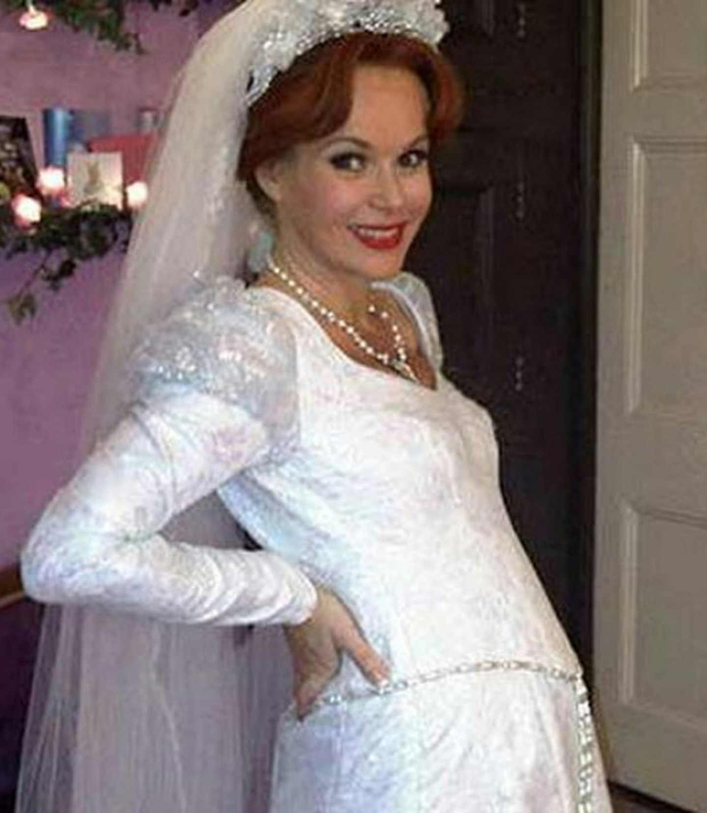 AMANDA HOLDEN wedding dress