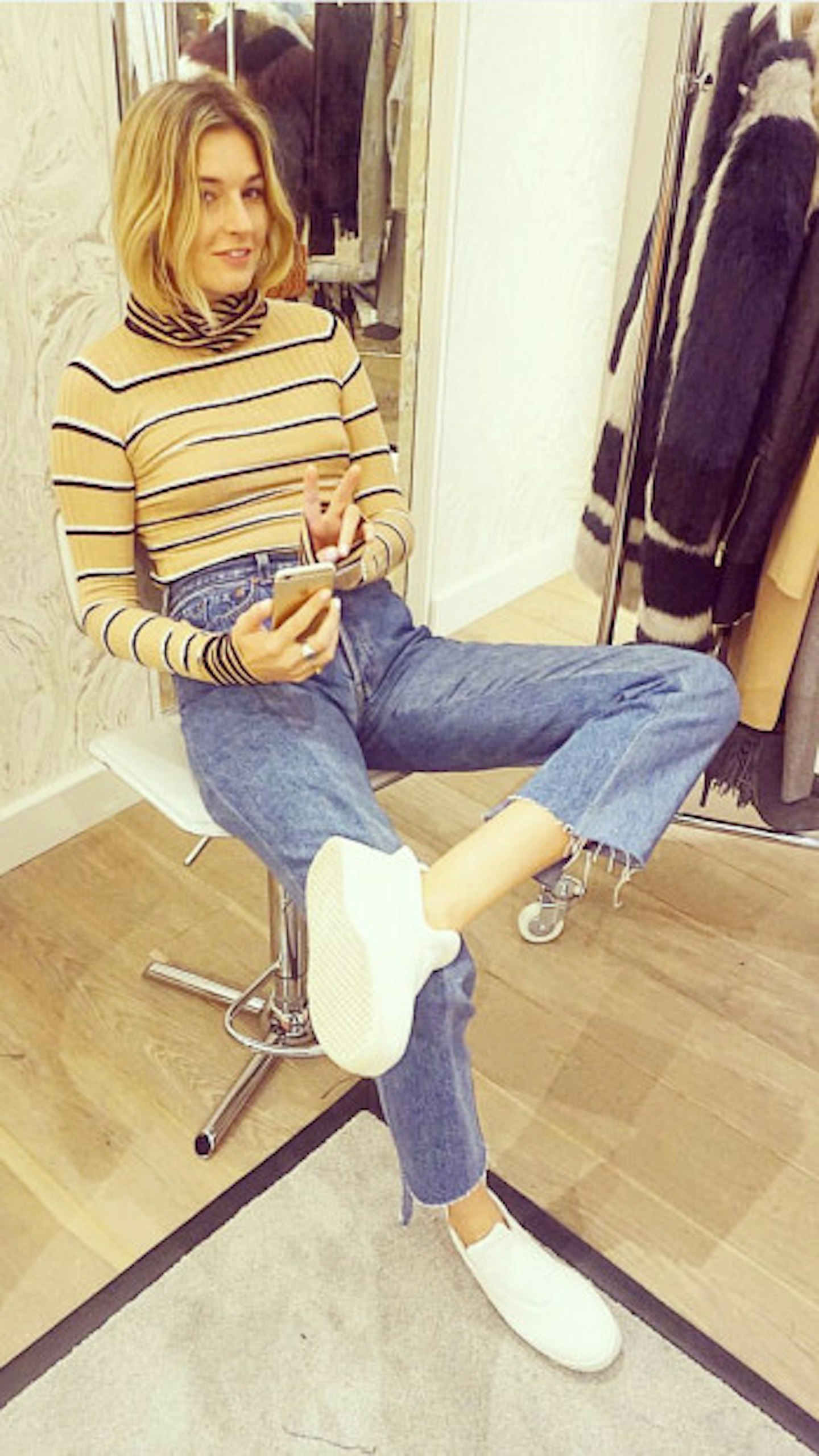 River Island AW15 Periscope