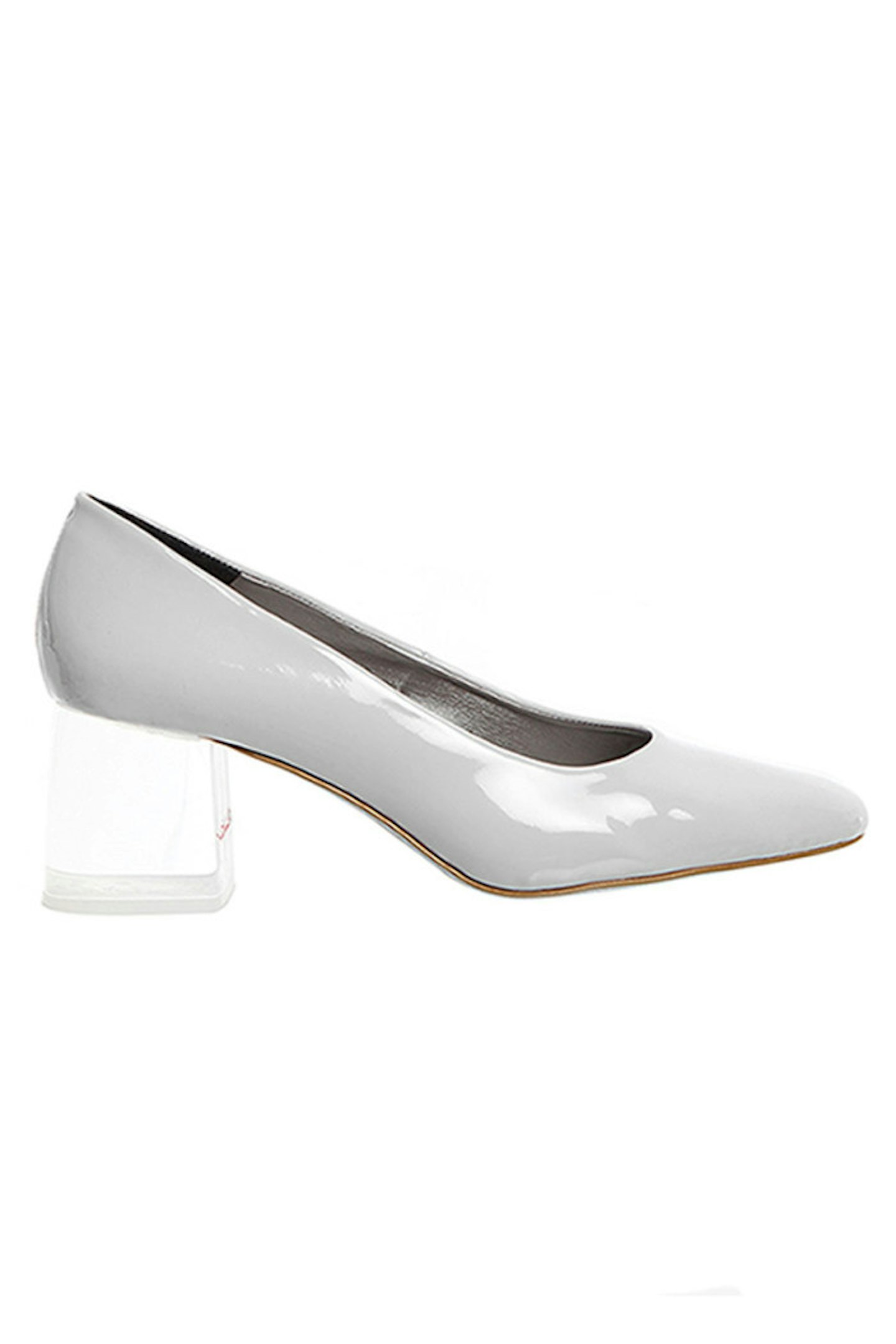Amelie-Pichard-Variante-grey-shoes