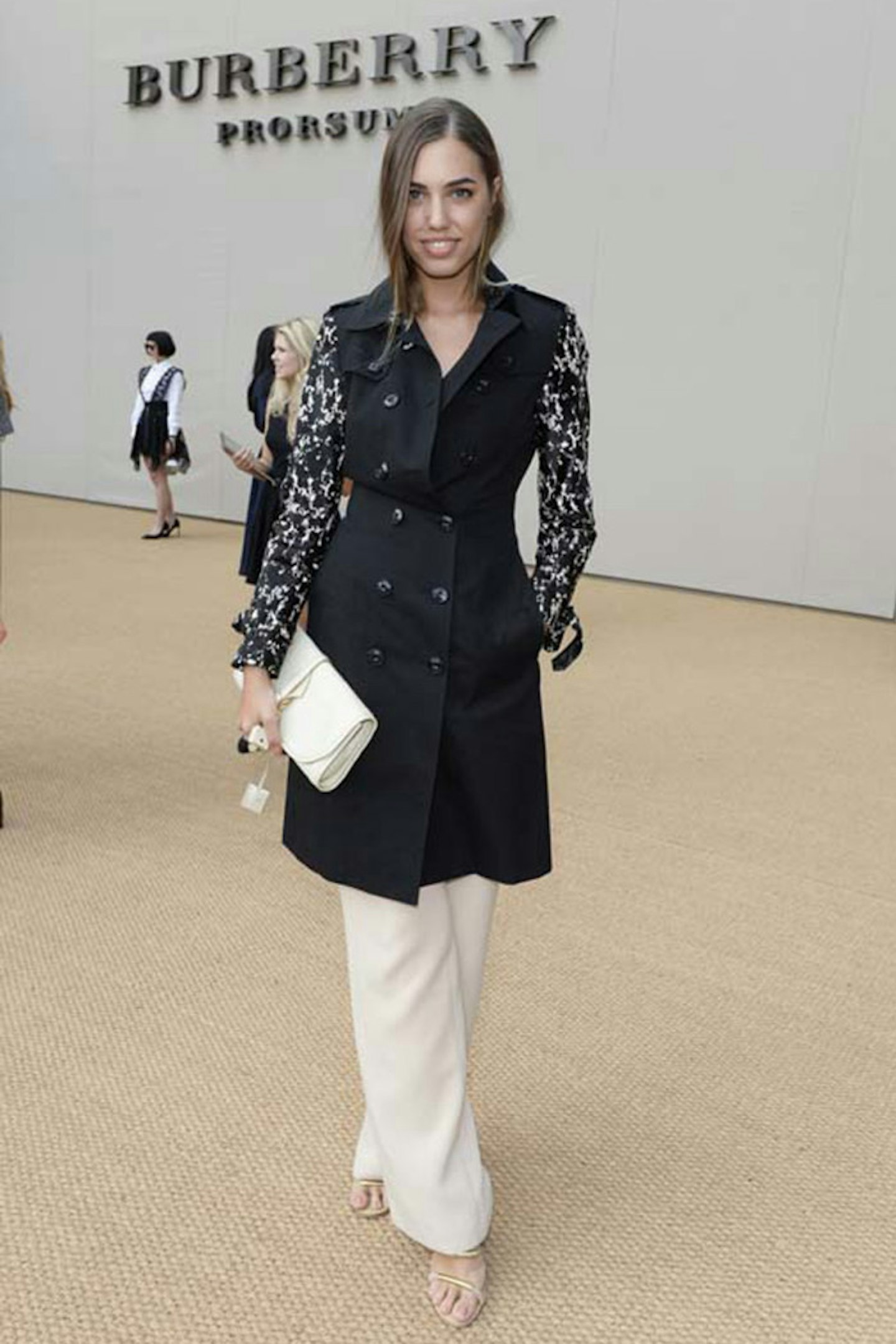 London Frow 15