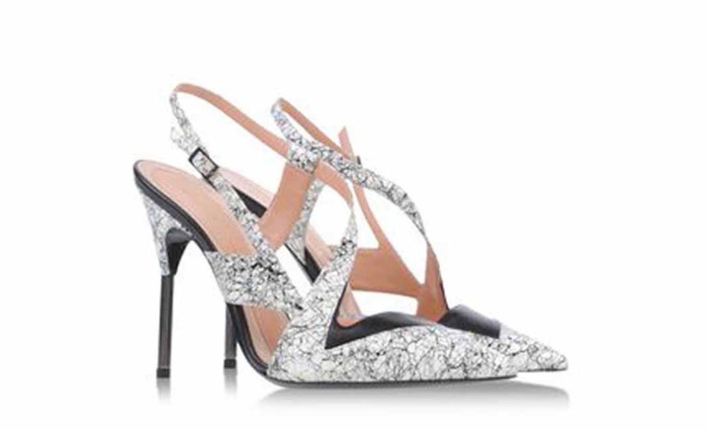 10 hot shoes 68