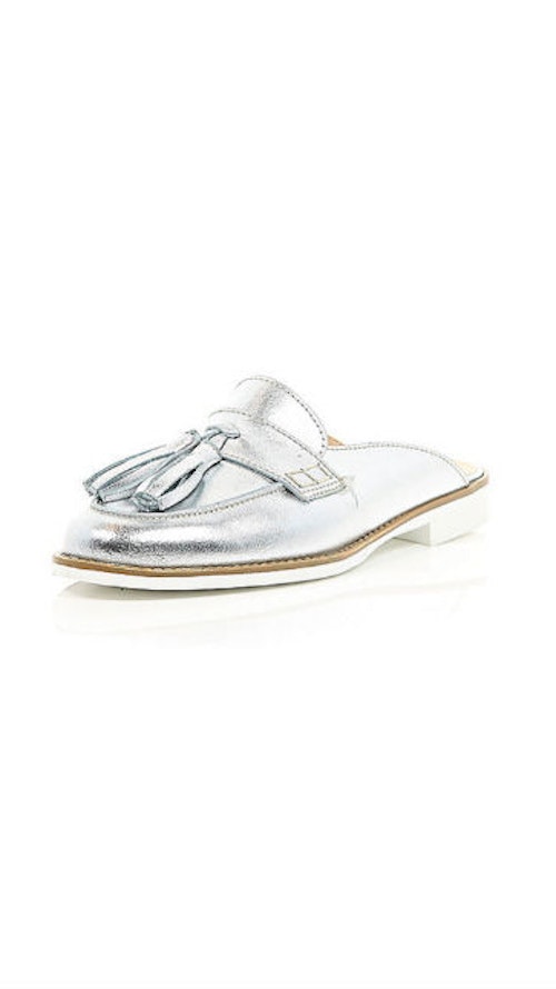 Get Fearne Cotton’s look with our round up of musthave metallic flats