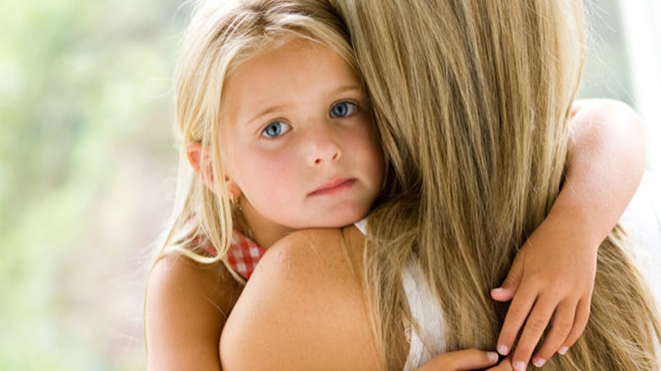 Mother Defends Breastfeeding 5 year old Daughter Their Immune System mother-defends-breastfeeding-5-year-old-daughter-their-immune-system