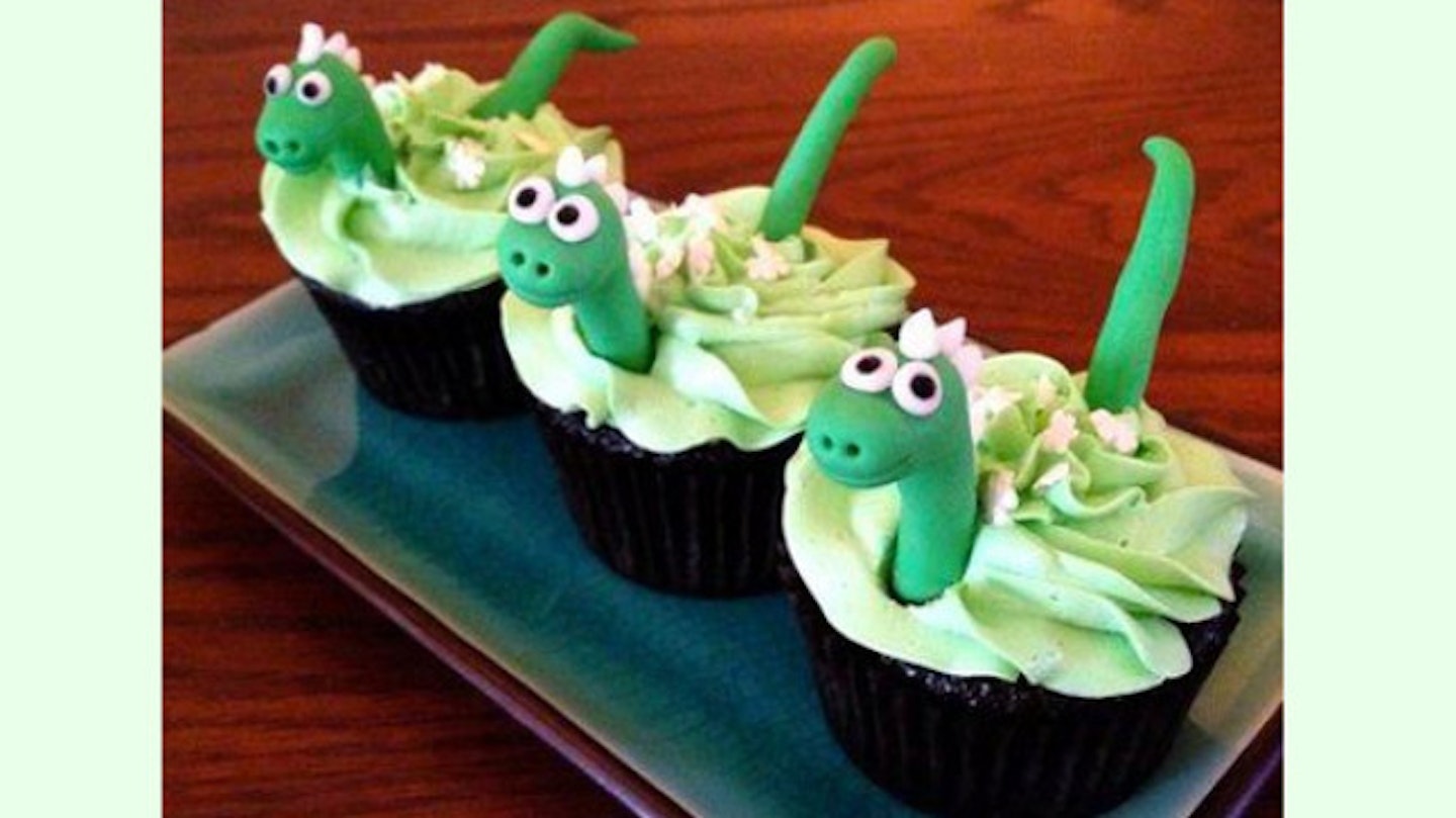 dinosaur-cupcakes