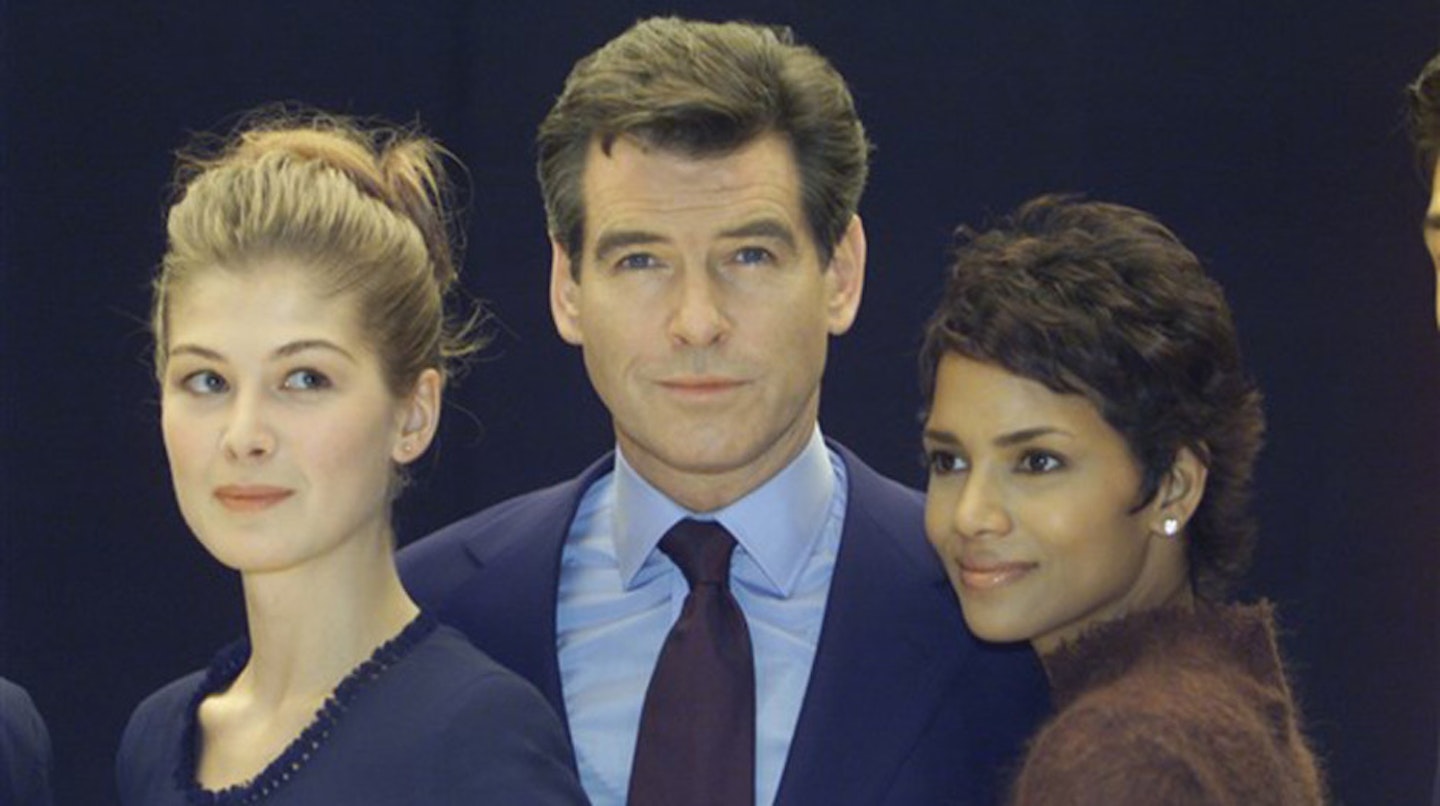 pierce-brosnan-james-bond