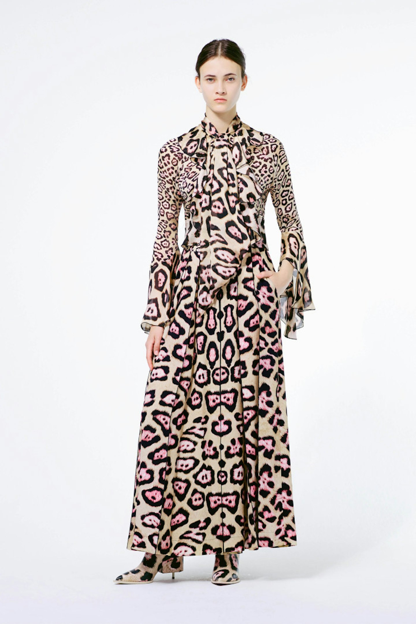LOOK_04