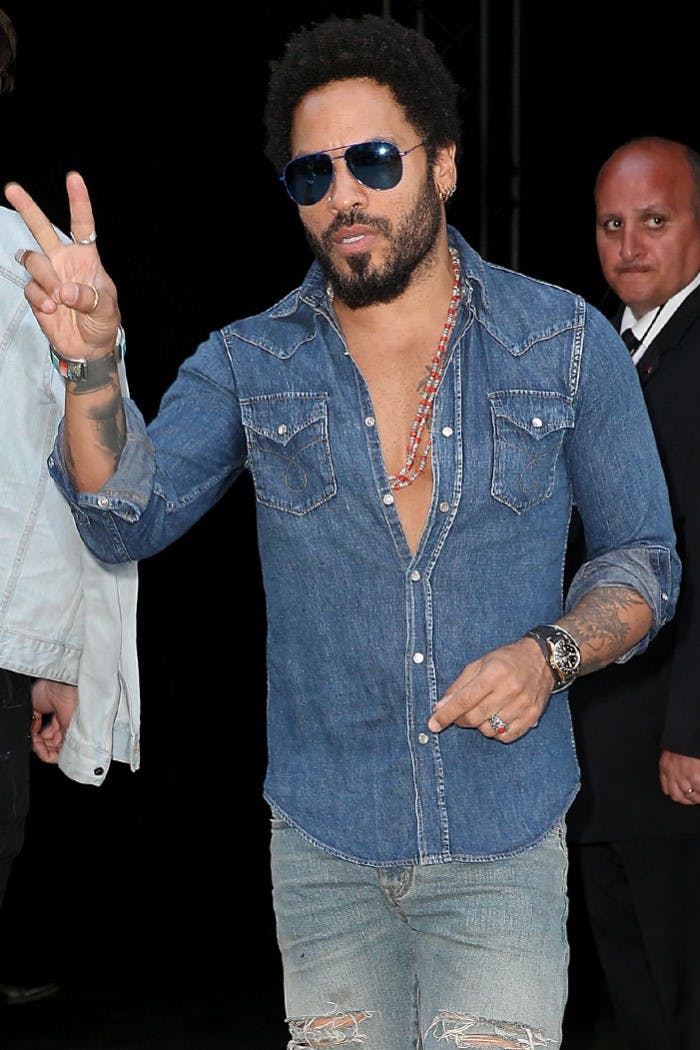 How Did The React to Lenny Kravitz’s Wardrobe Malfunction