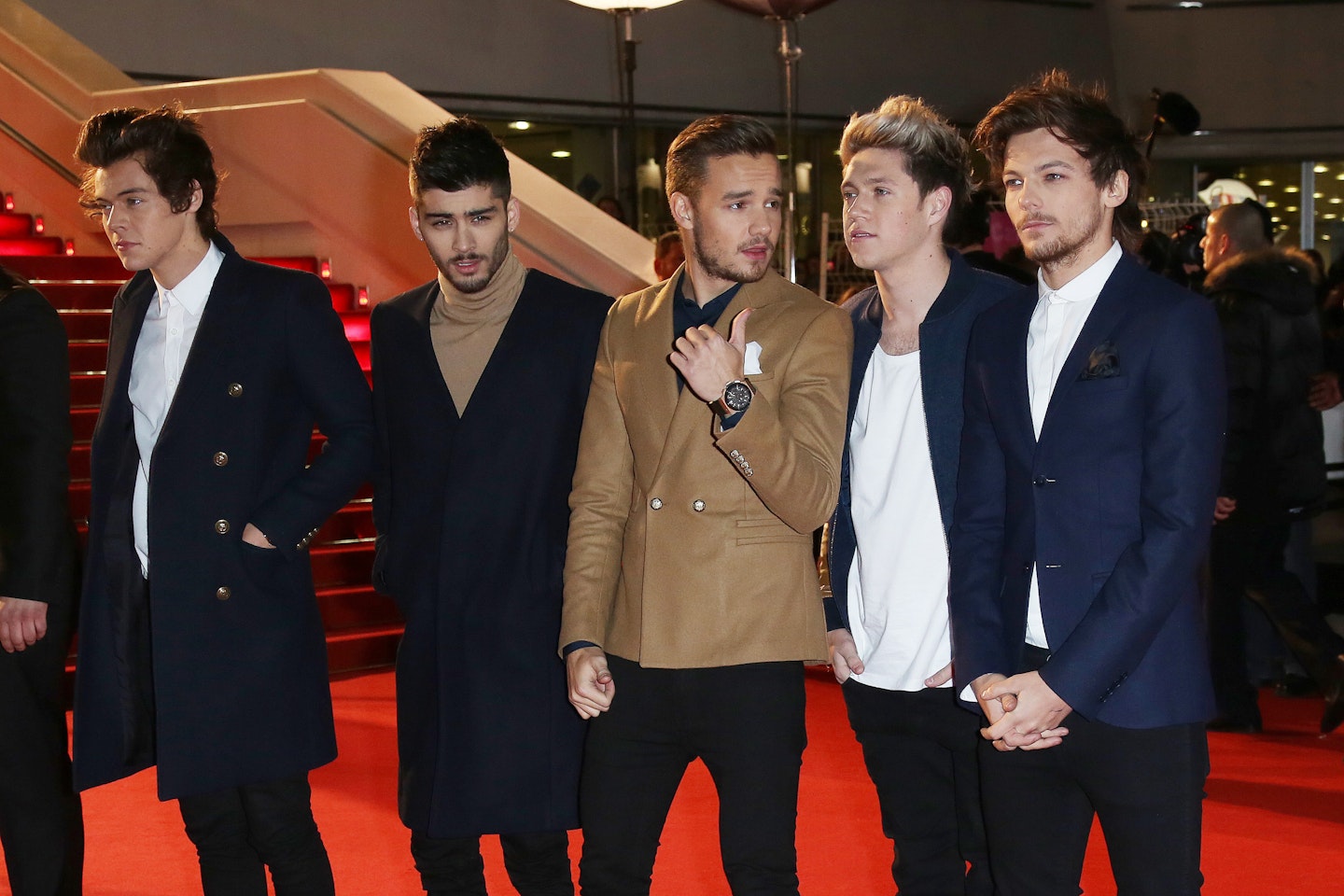 one-direction-red-carpet-picture