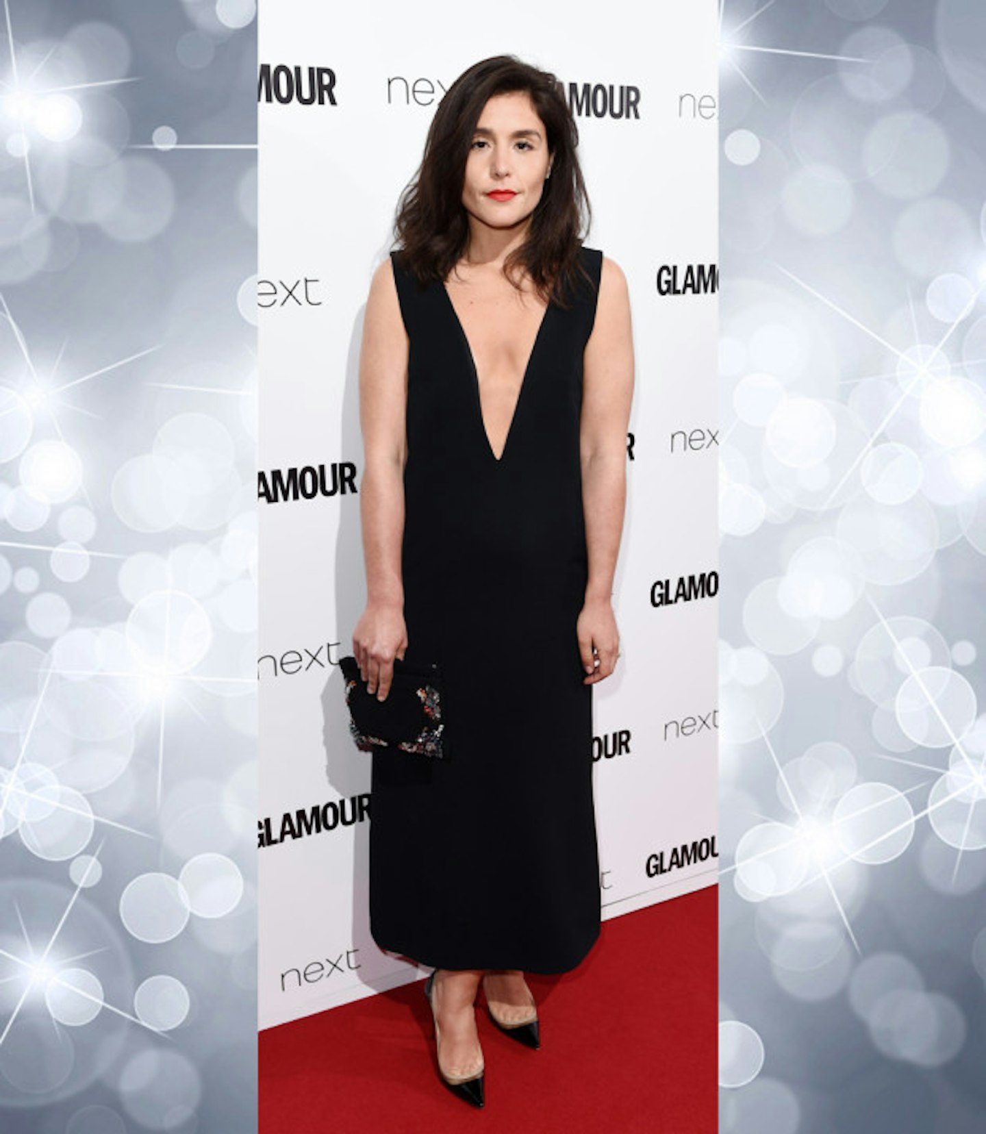glamour-awards-outfits-jessie-ware-black-plunge-neck-dress
