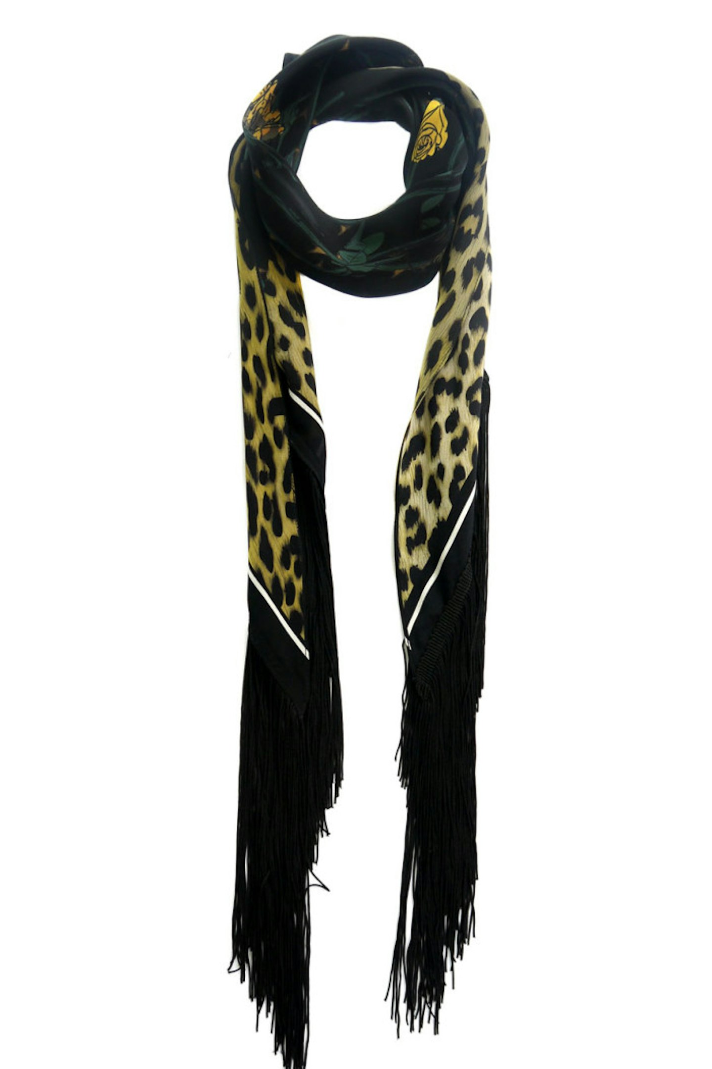 There's nothing like a skinny scarf to add a touch of rock n'roll glam to your evening look. Look no further than Rockins to find your favourite.