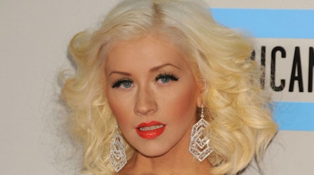Christina Aguilera calls Mickey Mouse an “a\*\*hole” in Disney theme ...