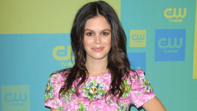 Rachel Bilson gives birth to beautiful baby girl Closer