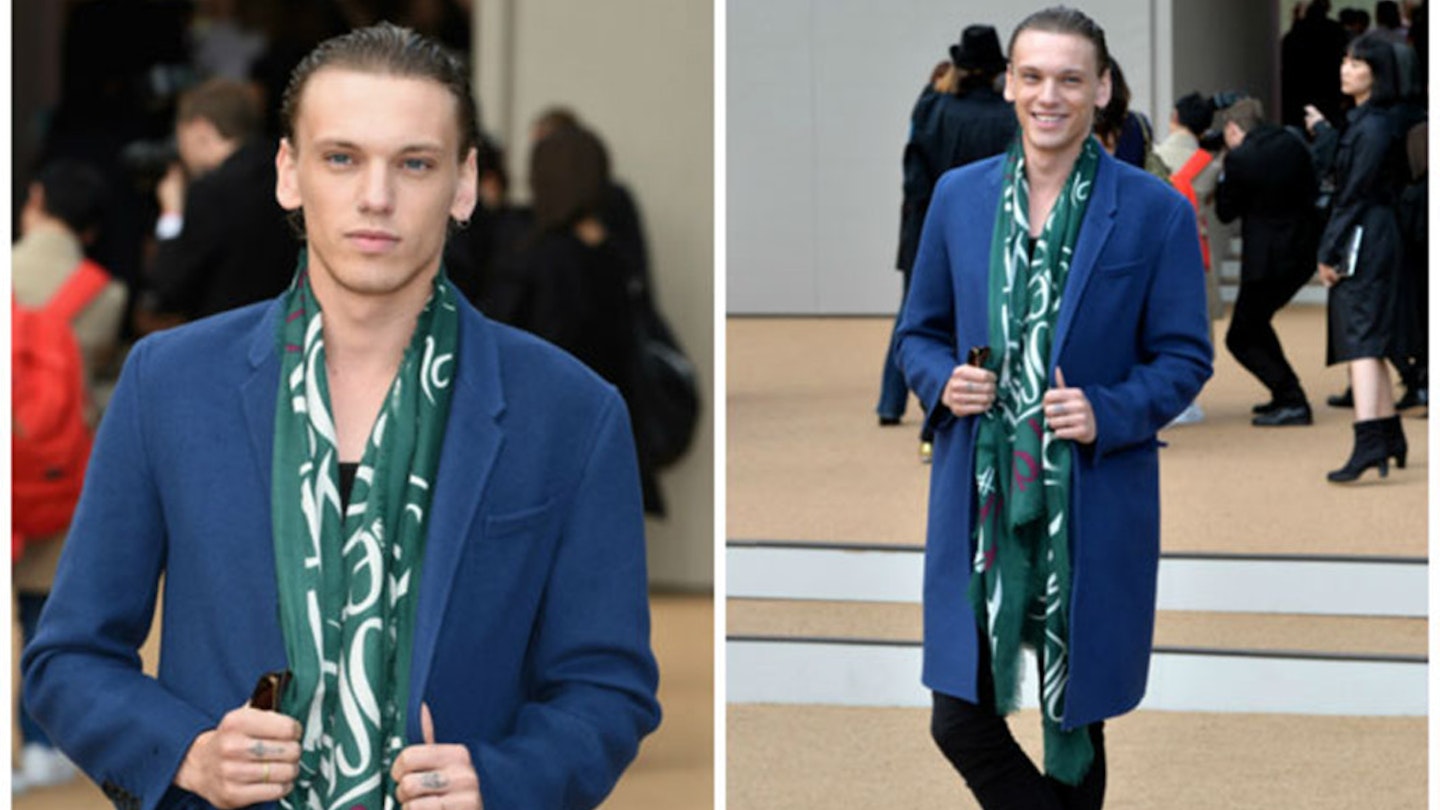 Jamie-Campbell-Bower-On-Matilda-Lowther-At-Burberry-Spring-Summer-2015-e3