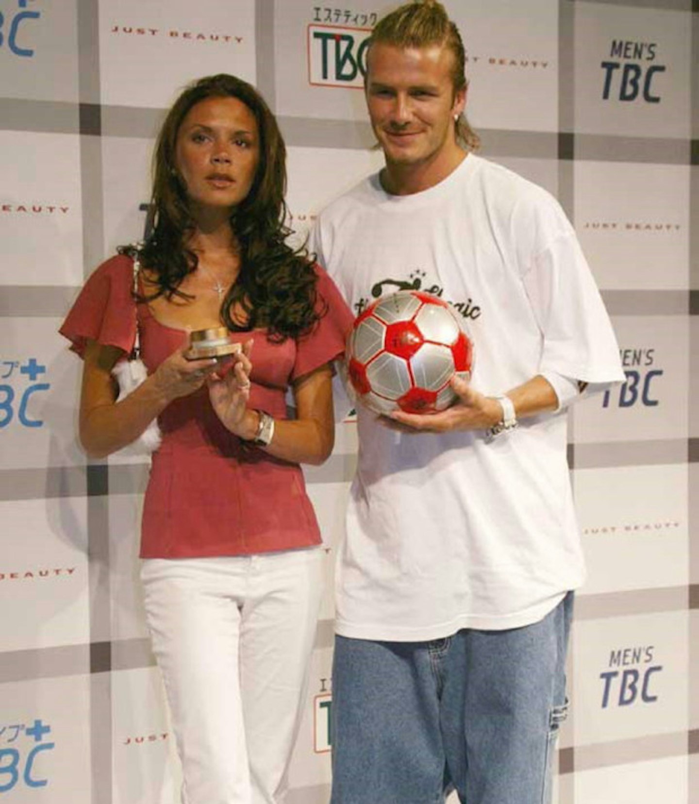 david-beckham-victoria-retro-funny-pictures-looks-13