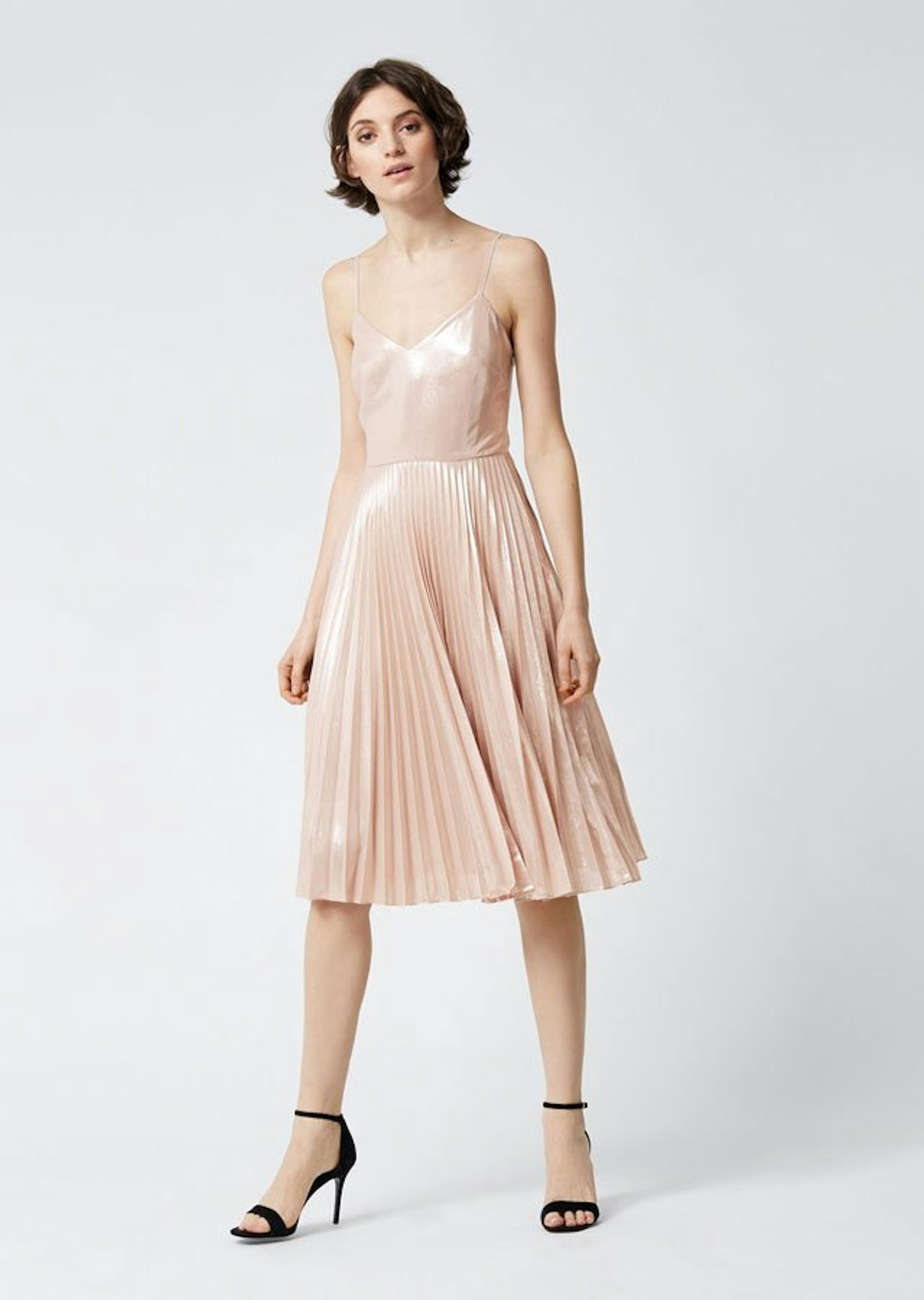 warehouse_foildress