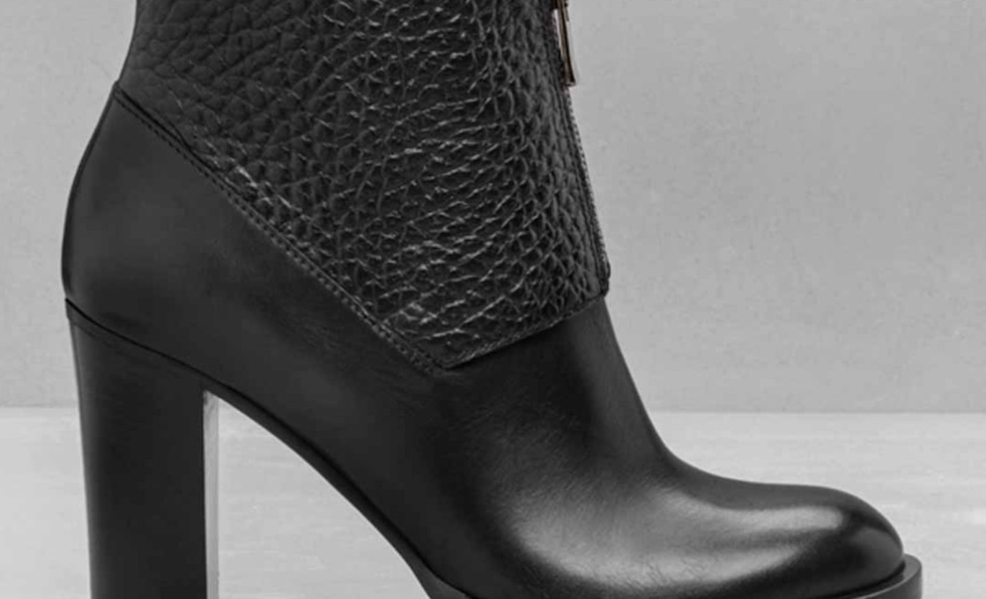 10 hot shoes 3