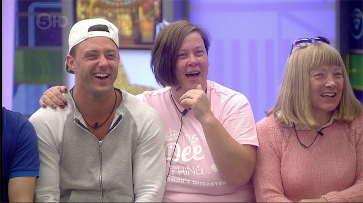 Dee's agent thinks she is ejoying her time in the house