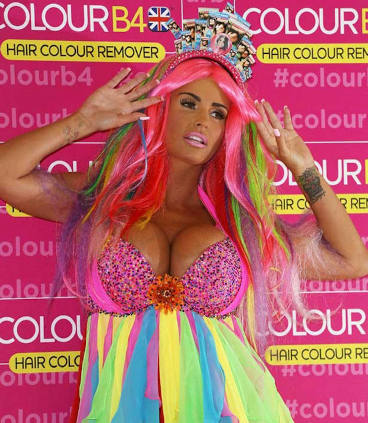 katie-price-multi-coloured-outfit