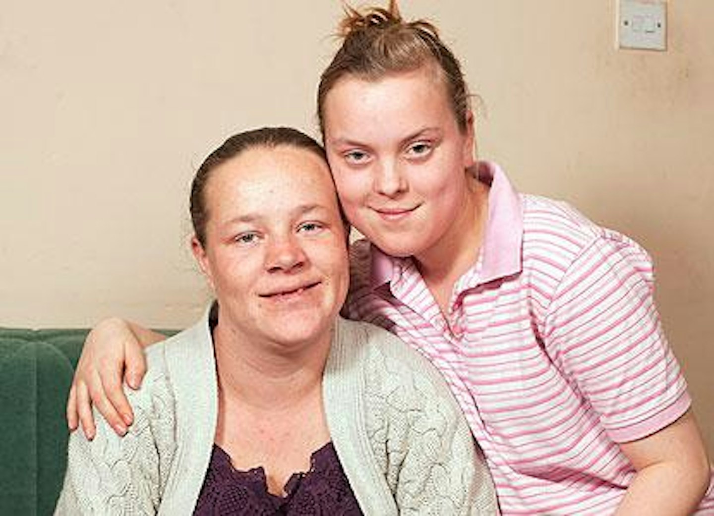 ‘I’m embarrassed my mum had me when she was 12′ Closer