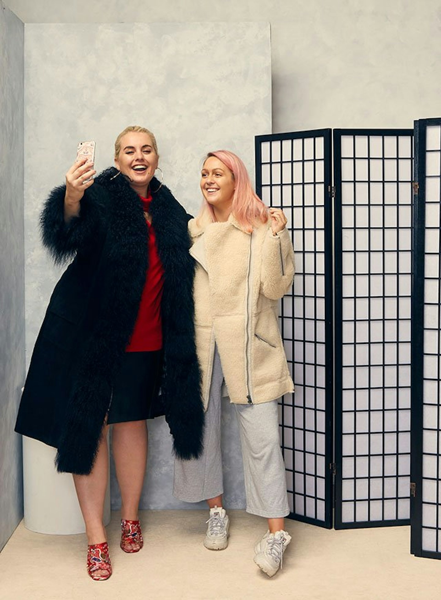 Changing-room-selfies-coats-fashion-shopping-high-street-brands
