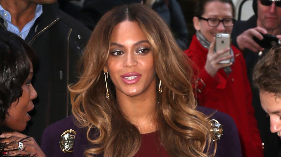 The BeyHive is not happy! Beyonce fans jump to singer’s defence as ...