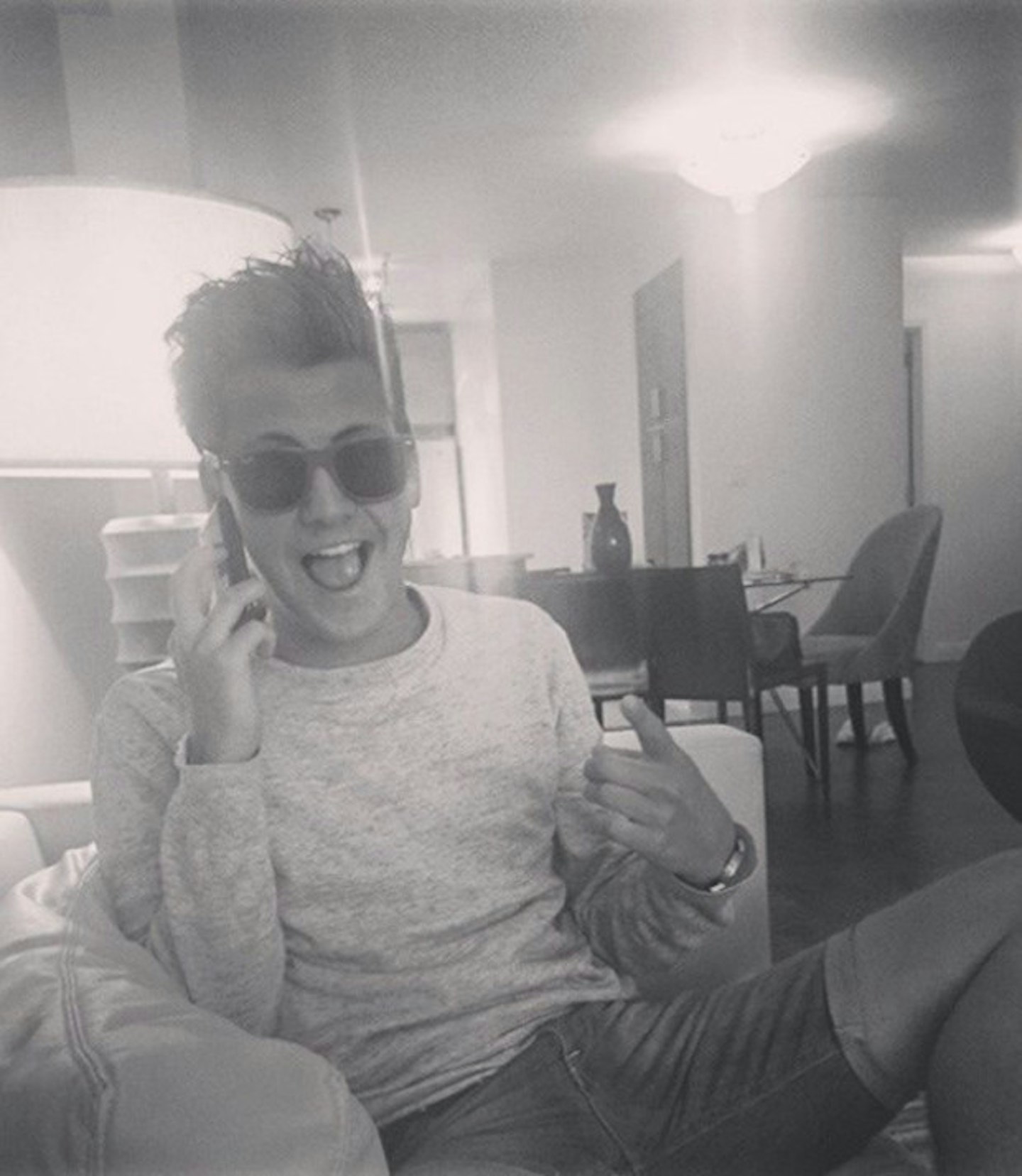 A very happy Stevie in Lucy's Manhattan apartment