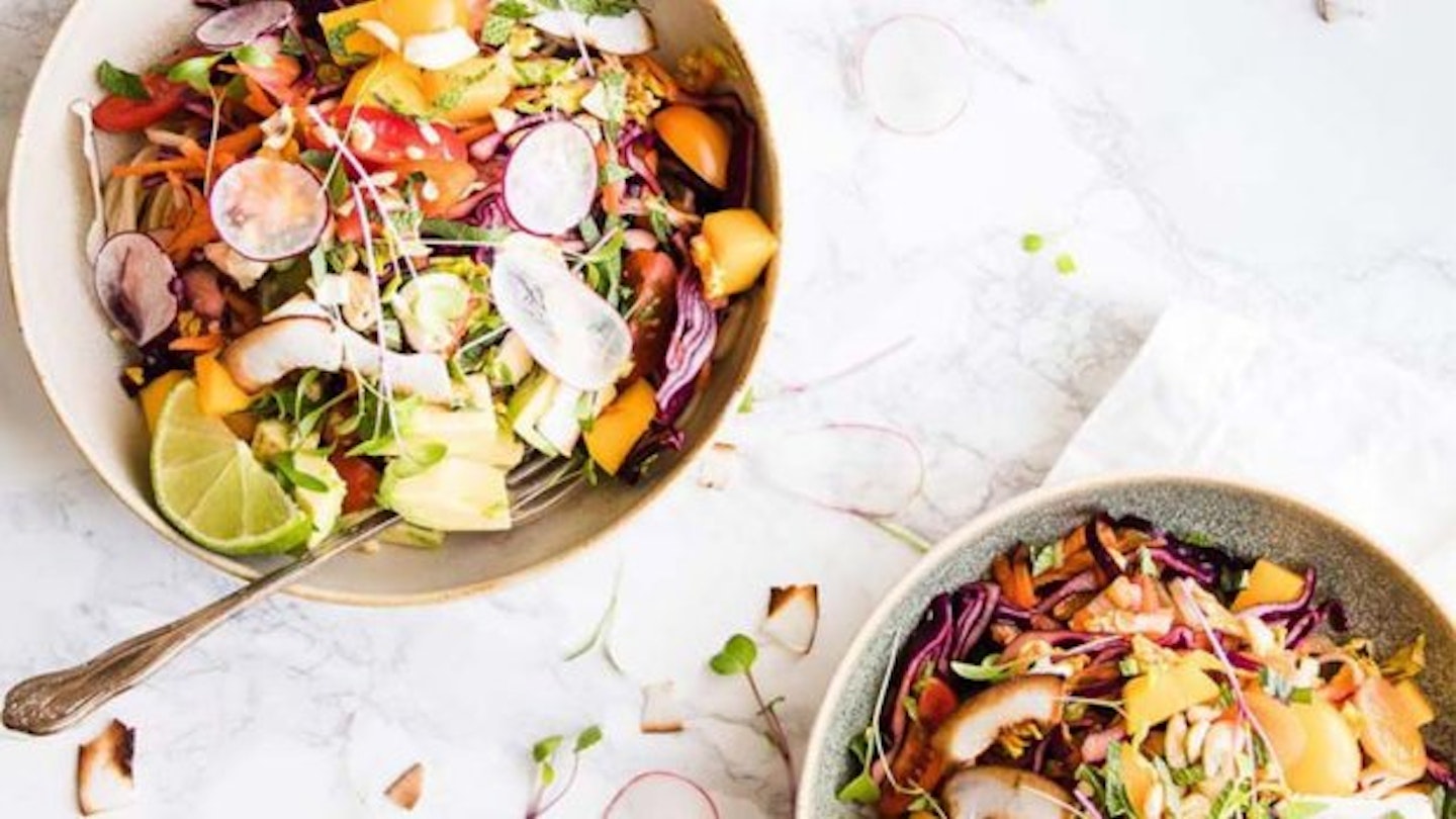 7 Super Satisfying Summer Salads That Won't Leave You Reaching For A Loaf Of Bread