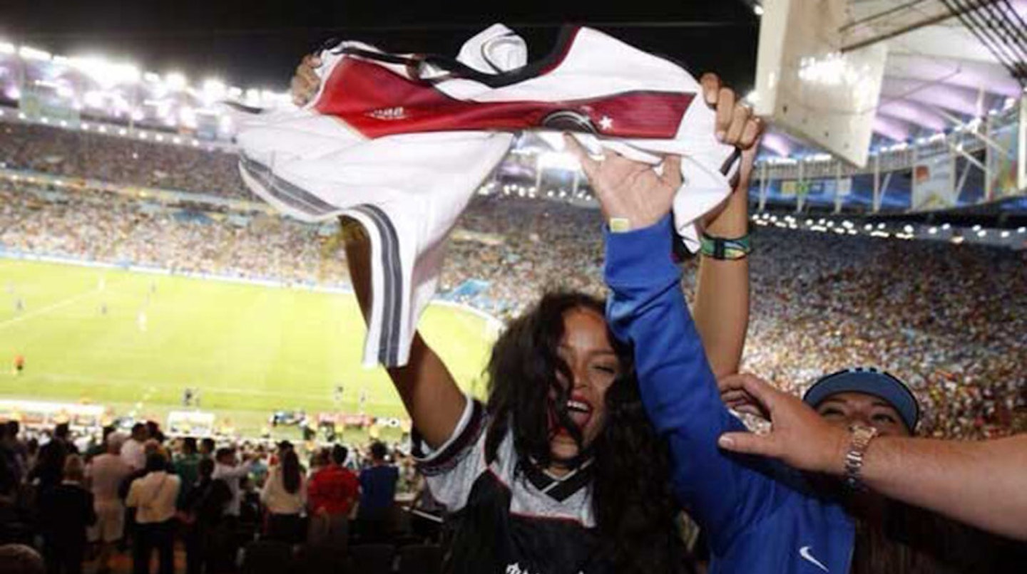 rihanna-pele-world-cup-final-7