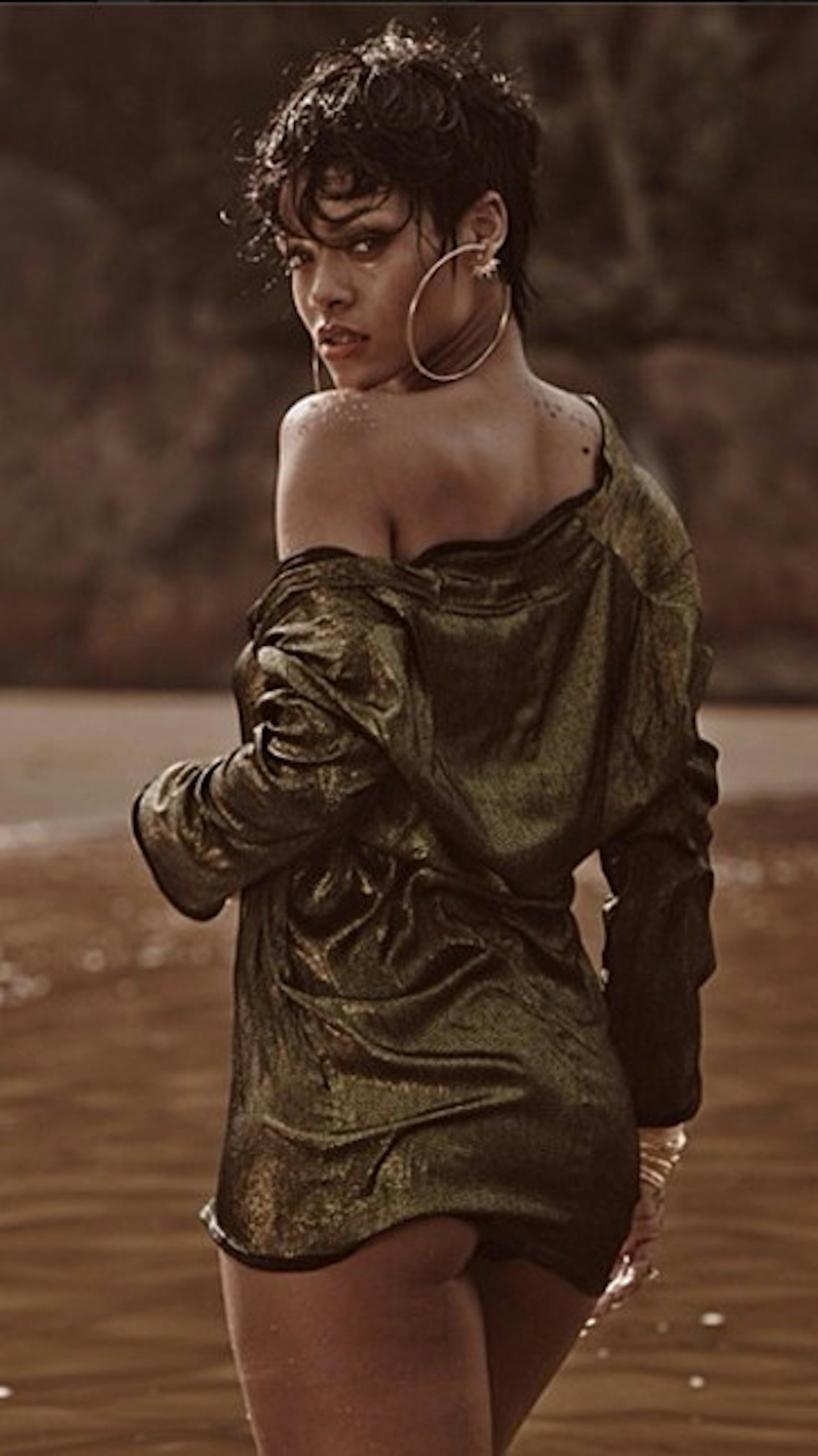 rihannavogue1