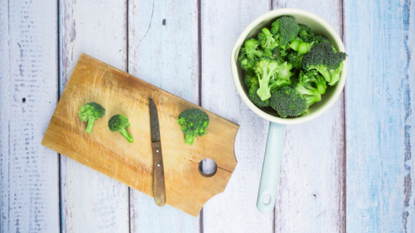 7 Cheap And Easy Things To Do With Broccoli - The Original Superfood