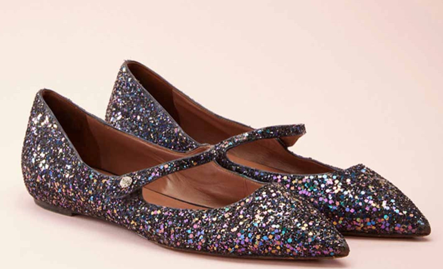 10 hot shoes 115