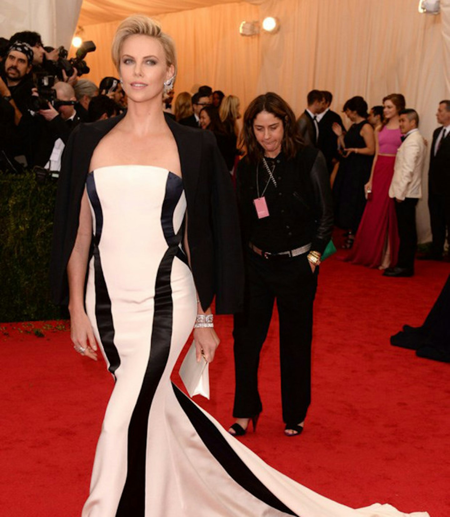 CHARLIZE_THERON_MET_GALA_2014