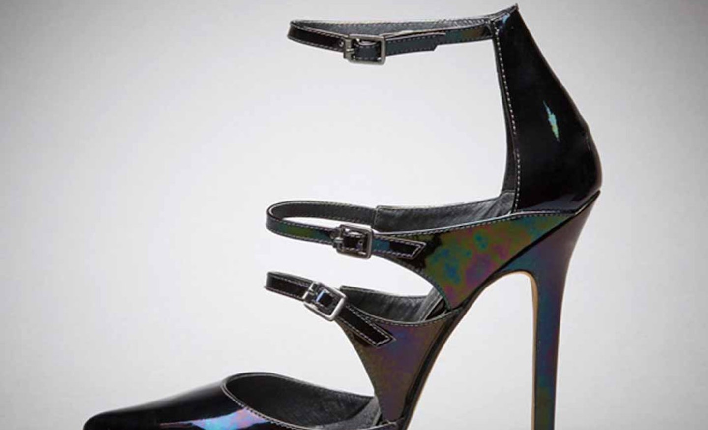 10 hot shoes 53