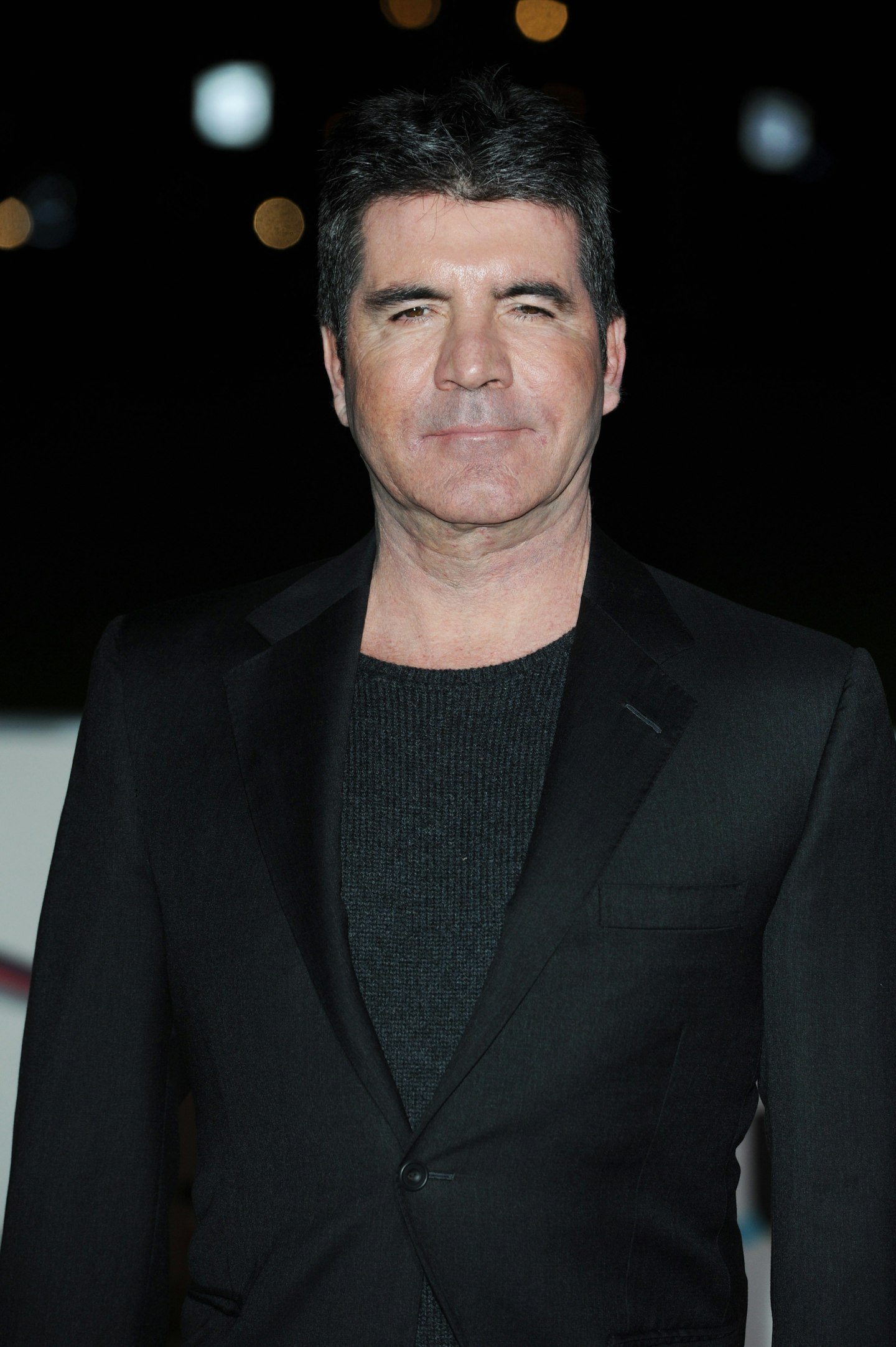 simon-cowell-black-jacket-jumper