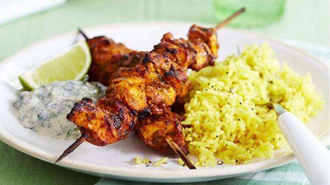 Recipe chicken tikka, pilaf and riata Closer