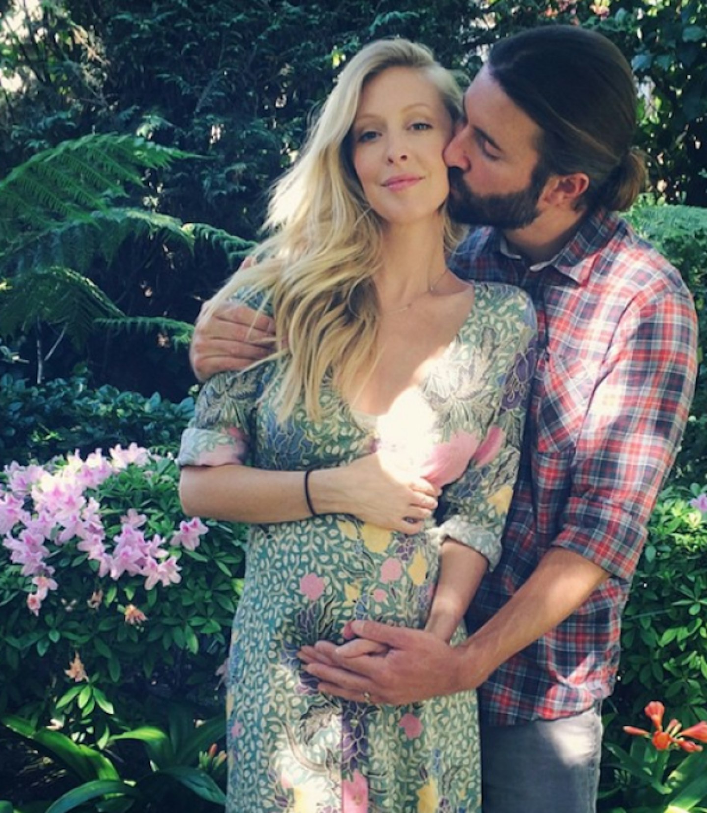 Brandon and Leah announced the news on Instagram with this picture
