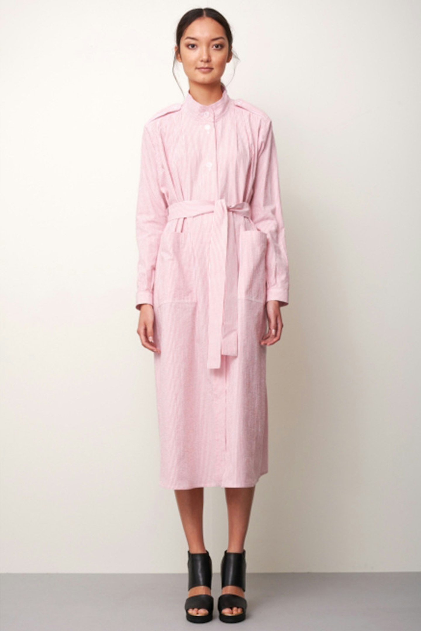 Seersucker fabrics give otherwise matronly style a more utilitarian feel.