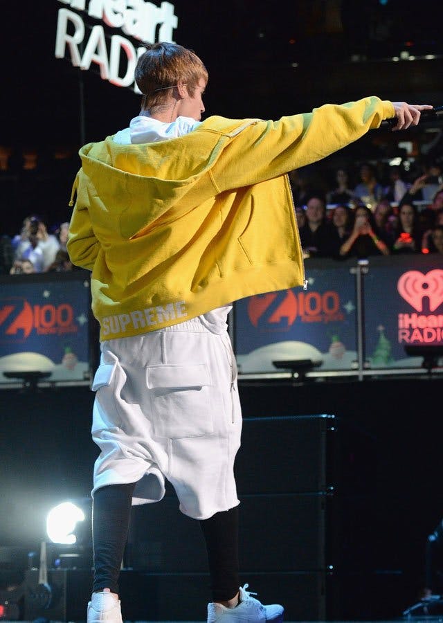 Justin Bieber's Performance Style Reigns Supreme