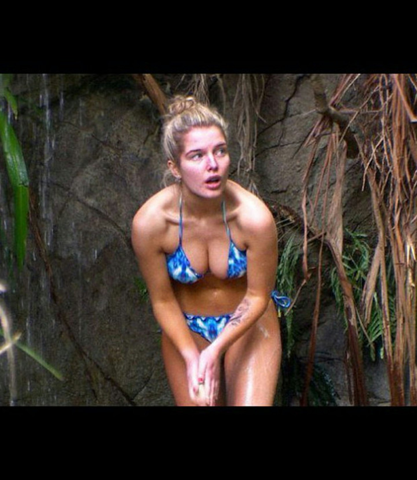Helen-Flanagan-blue-jungle-bikini