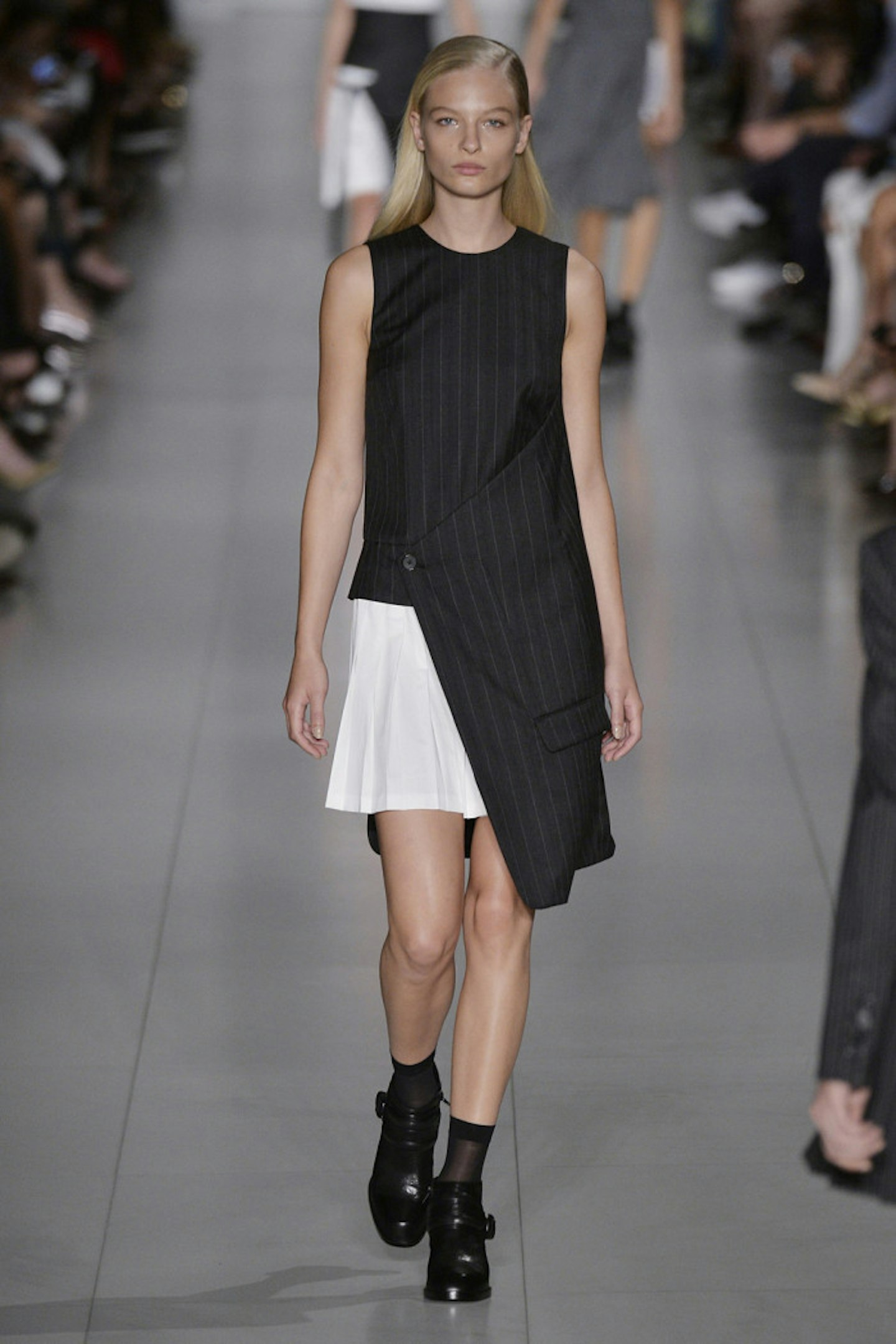 DKNY_RTW_SS16_0118
