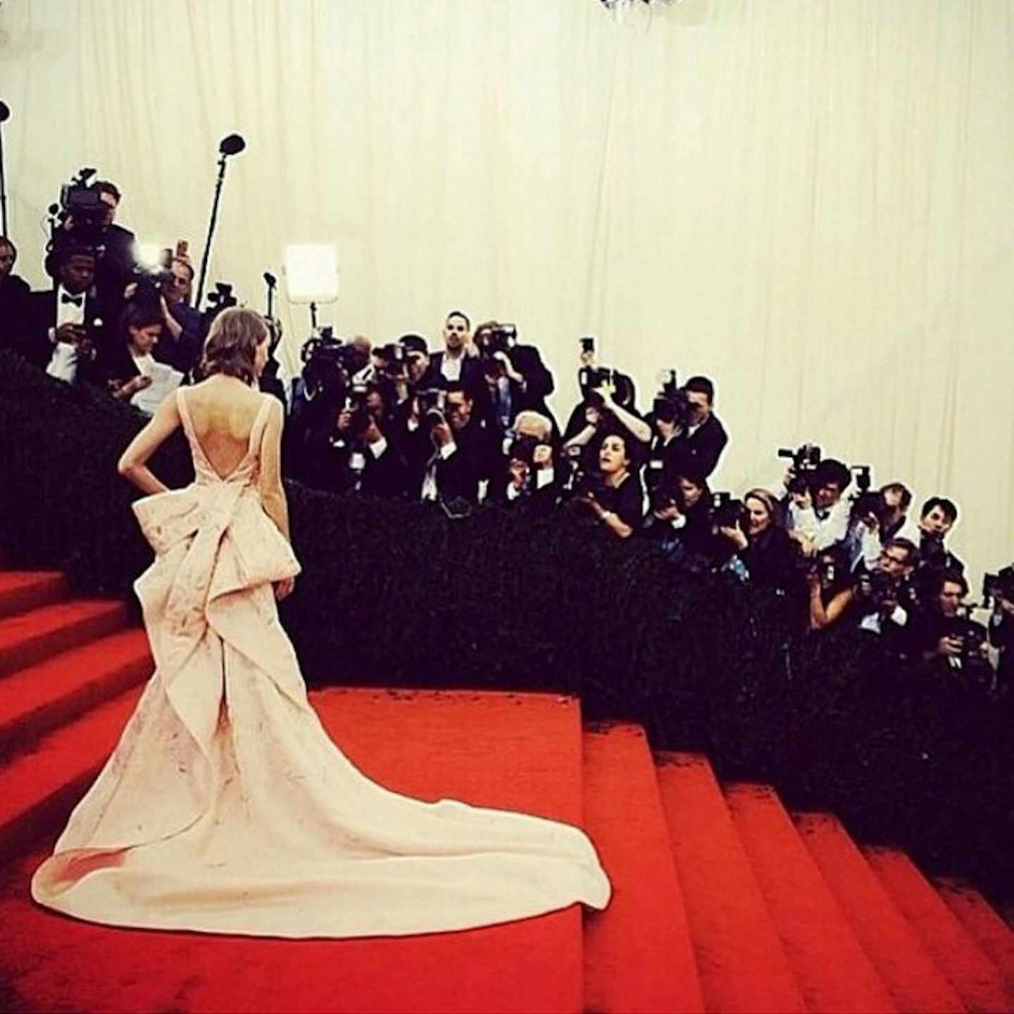 Taylor at the 2014 Met Ball