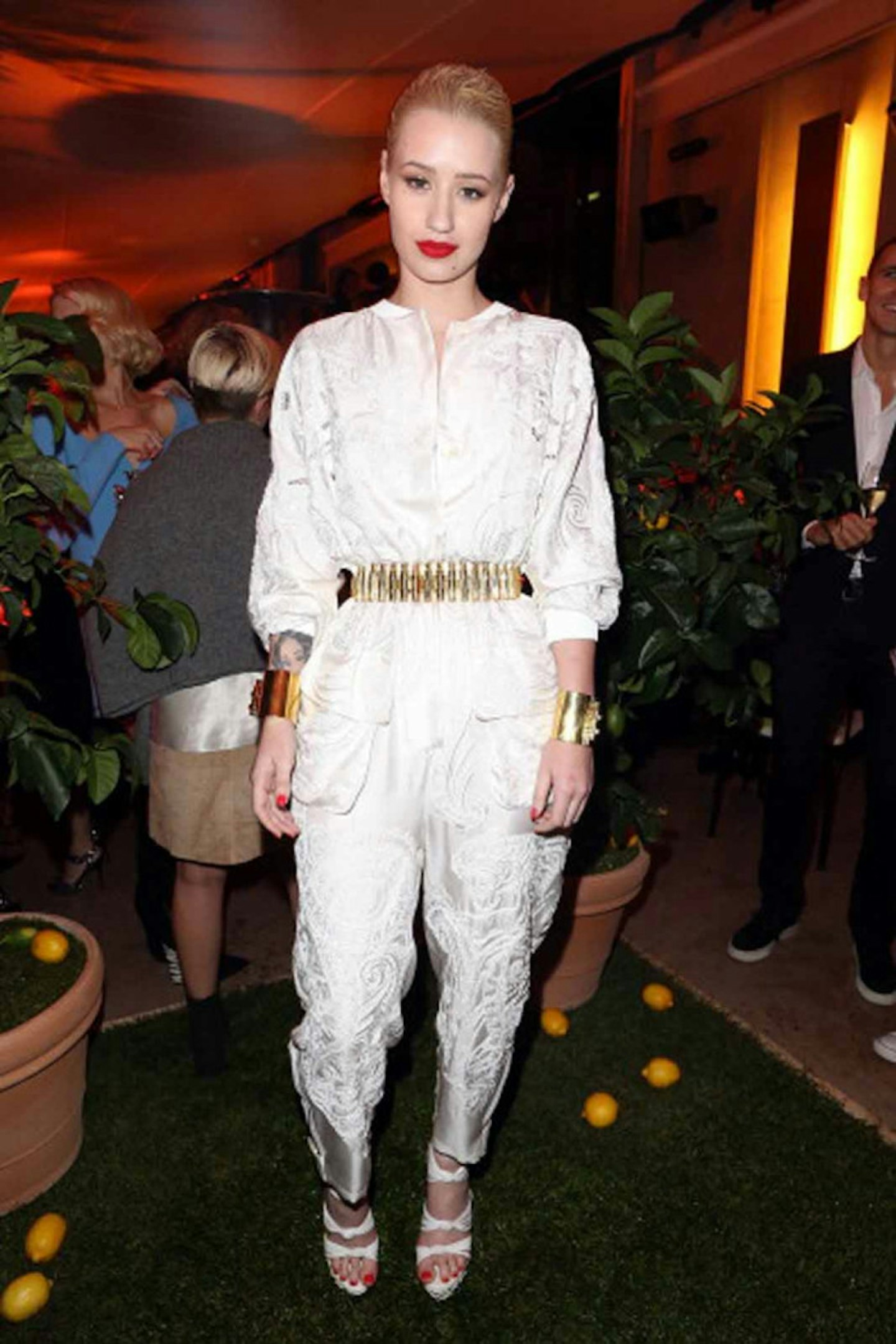 Iggy Azalea style white the pucci dinner party