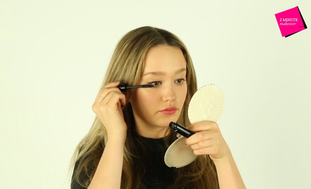 Two Minute Makeover How To Make Your Eyes Look Bigger channel_name