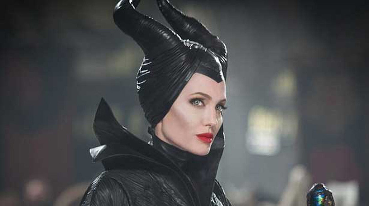 angelina-jolie-maleficent-costume-picture