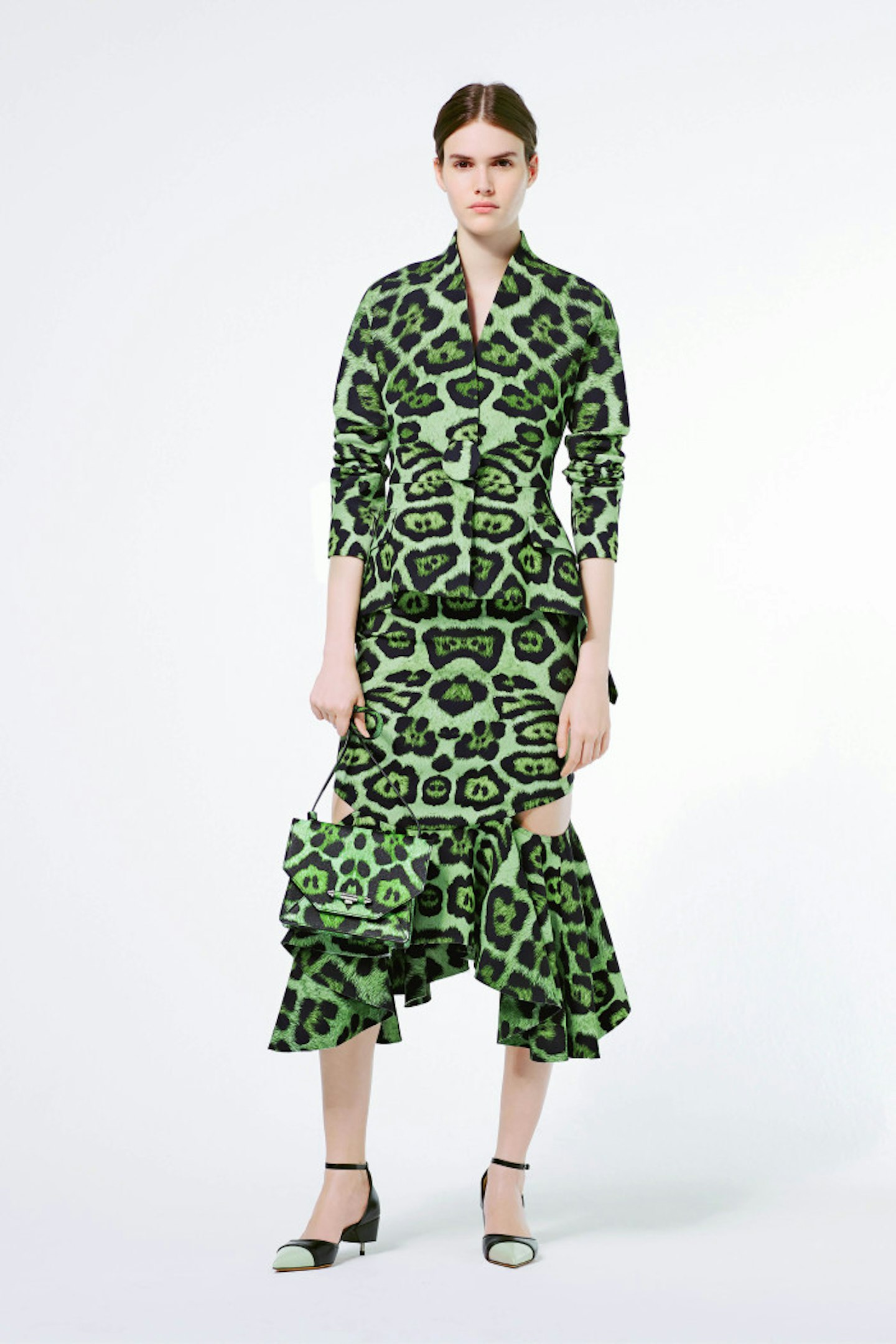 LOOK_11
